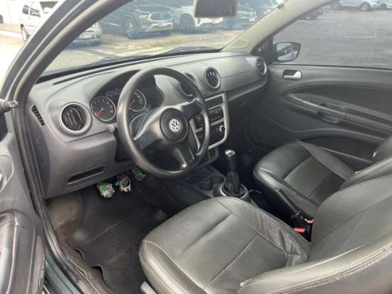 VOLKSWAGEN-SAVEIRO-2010