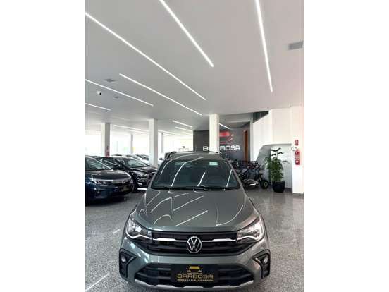 VOLKSWAGEN-SAVEIRO-2023