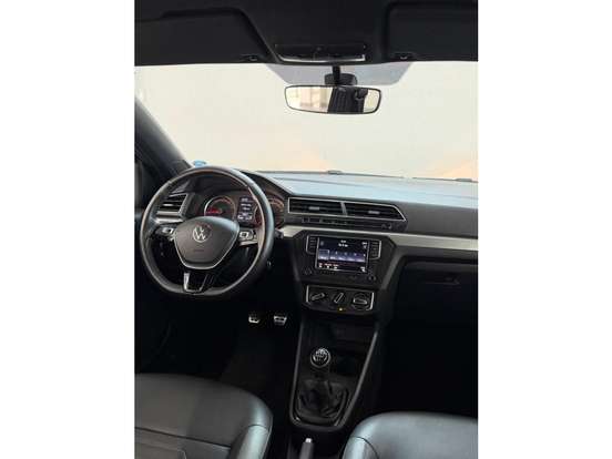 VOLKSWAGEN-SAVEIRO-2023