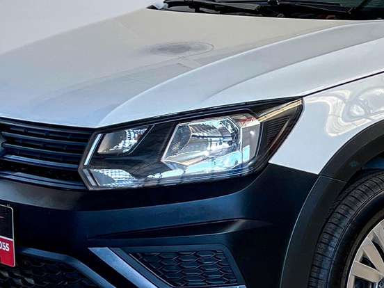 VOLKSWAGEN-SAVEIRO-2023