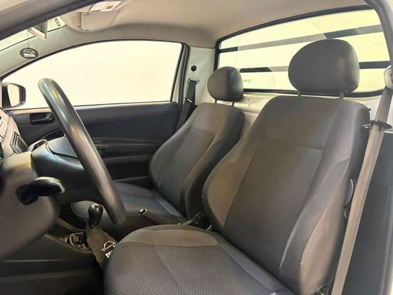 VOLKSWAGEN-SAVEIRO-1.6 MSI ROBUST CS 8V FLEX 2P MANUAL VOLKSWAGEN-SAVEIRO-2023