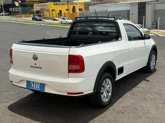 VOLKSWAGEN-SAVEIRO-2021
