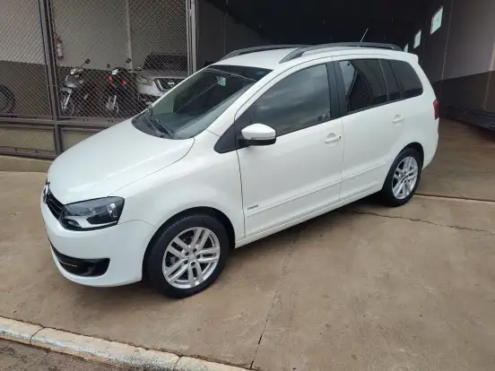 VOLKSWAGEN-SPACEFOX-1.6 MI TREND 8V FLEX 4P MANUAL VOLKSWAGEN-SPACEFOX-2013