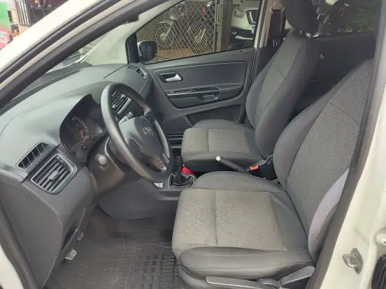 VOLKSWAGEN-SPACEFOX-1.6 MI TREND 8V FLEX 4P MANUAL VOLKSWAGEN-SPACEFOX-2013