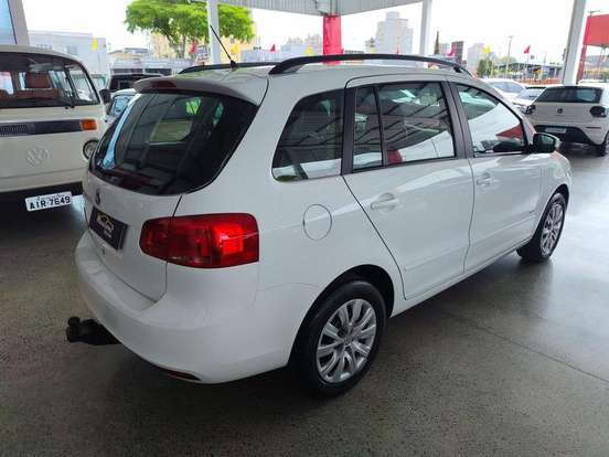 VOLKSWAGEN-SPACEFOX-2012
