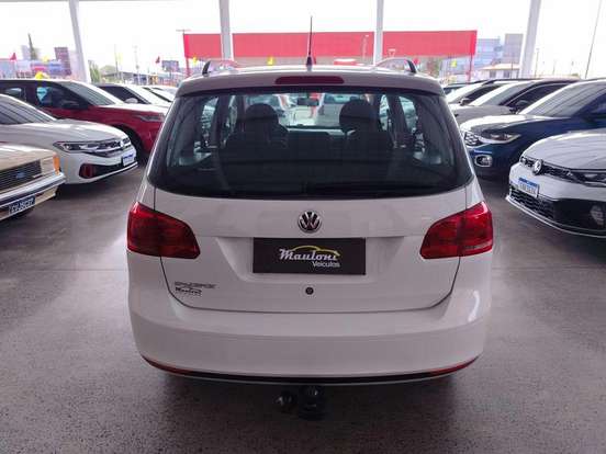 VOLKSWAGEN-SPACEFOX-2012