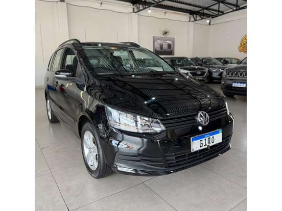 VOLKSWAGEN-SPACEFOX-2017