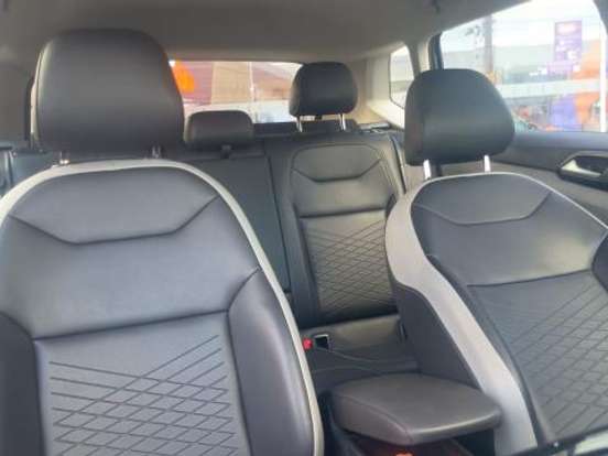 VOLKSWAGEN-TAOS-1.4 250 TSI TOTAL FLEX COMFORTLINE AUTOMÁTICO VOLKSWAGEN-TAOS-2025