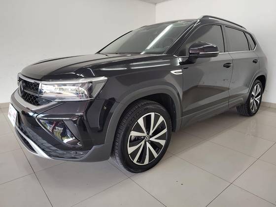 VOLKSWAGEN TAOS 1.4 250 TSI TOTAL FLEX COMFORTLINE AUTOMÁTICO