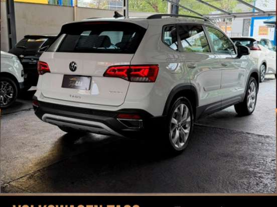 VOLKSWAGEN-TAOS-1.4 250 TSI TOTAL FLEX COMFORTLINE AUTOMÁTICO VOLKSWAGEN-TAOS-2021