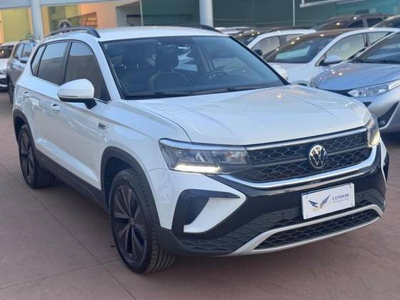 VOLKSWAGEN TAOS 1.4 250 TSI TOTAL FLEX COMFORTLINE AUTOMÁTICO