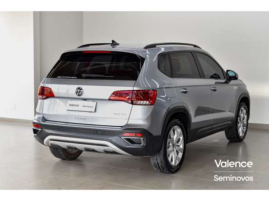 VOLKSWAGEN-TAOS-1.4 250 TSI TOTAL FLEX COMFORTLINE AUTOMÁTICO VOLKSWAGEN-TAOS-2023