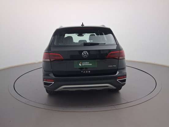 VOLKSWAGEN-TAOS-2024