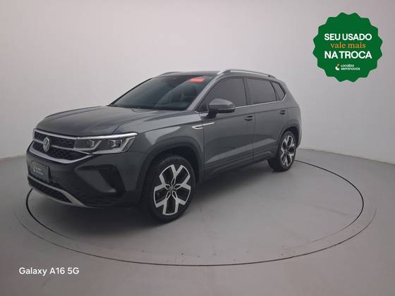 VOLKSWAGEN TAOS 1.4 250 TSI TOTAL FLEX HIGHLINE AUTOMÁTICO