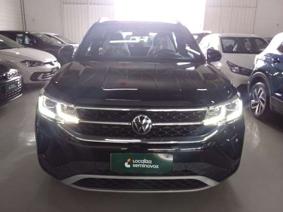 VOLKSWAGEN-TAOS-2024