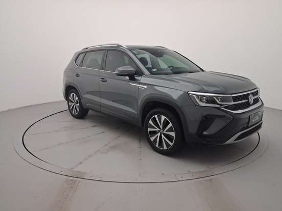 VOLKSWAGEN-TAOS-2023