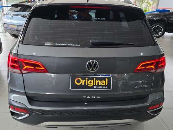 VOLKSWAGEN-TAOS-1.4 250 TSI TOTAL FLEX HIGHLINE AUTOMÁTICO VOLKSWAGEN-TAOS-2024
