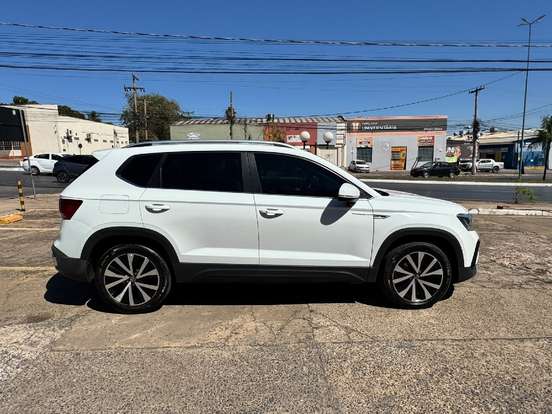 VOLKSWAGEN-TAOS-1.4 250 TSI TOTAL FLEX HIGHLINE AUTOMÁTICO VOLKSWAGEN-TAOS-2022
