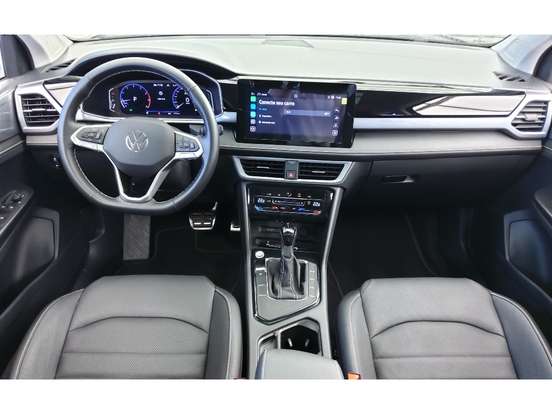 VOLKSWAGEN-TAOS-2025