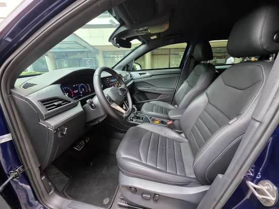 VOLKSWAGEN-TAOS-1.4 250 TSI TOTAL FLEX HIGHLINE AUTOMÁTICO VOLKSWAGEN-TAOS-2024