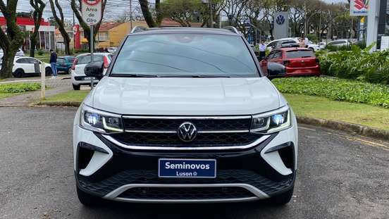 VOLKSWAGEN-TAOS-2024