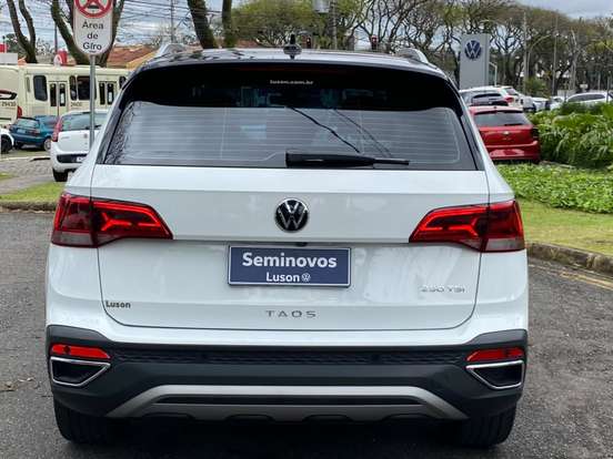 VOLKSWAGEN-TAOS-1.4 250 TSI TOTAL FLEX HIGHLINE AUTOMÁTICO VOLKSWAGEN-TAOS-2024