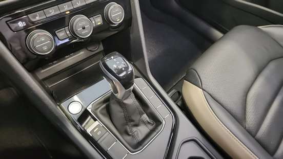 VOLKSWAGEN-TAOS-1.4 250 TSI TOTAL FLEX HIGHLINE AUTOMÁTICO VOLKSWAGEN-TAOS-2022