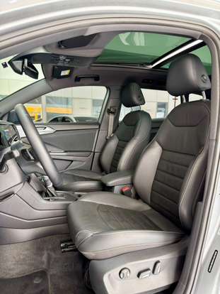 VOLKSWAGEN-TAOS-1.4 250 TSI TOTAL FLEX HIGHLINE AUTOMÁTICO VOLKSWAGEN-TAOS-2025