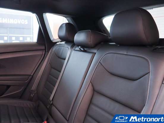 VOLKSWAGEN-TAOS-1.4 250 TSI TOTAL FLEX HIGHLINE AUTOMÁTICO VOLKSWAGEN-TAOS-2023