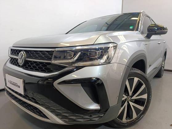 VOLKSWAGEN TAOS 1.4 250 TSI TOTAL FLEX HIGHLINE AUTOMÁTICO