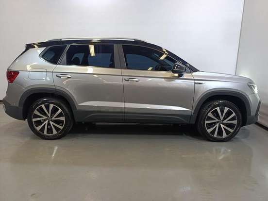 VOLKSWAGEN-TAOS-1.4 250 TSI TOTAL FLEX HIGHLINE AUTOMÁTICO VOLKSWAGEN-TAOS-2023