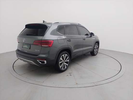 VOLKSWAGEN-TAOS-2023