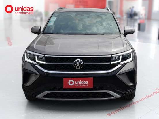 VOLKSWAGEN-TAOS-2022