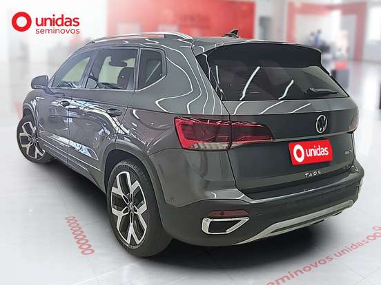 VOLKSWAGEN-TAOS-2025