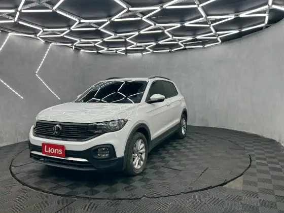 VOLKSWAGEN T-CROSS 1.0 200 TSI TOTAL FLEX AUTOMÁTICO