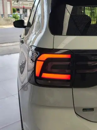 VOLKSWAGEN-T-CROSS-2020
