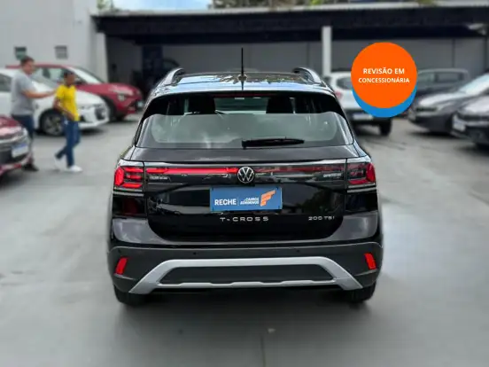 VOLKSWAGEN-T-CROSS-2024