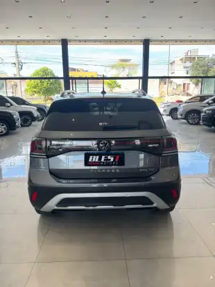 VOLKSWAGEN-T-CROSS-2024