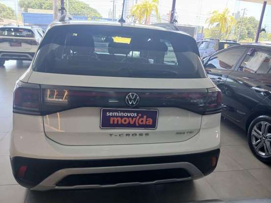 VOLKSWAGEN-T-CROSS-2025
