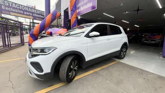 VOLKSWAGEN-T-CROSS-2024