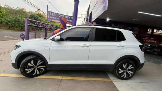 VOLKSWAGEN-T-CROSS-2024