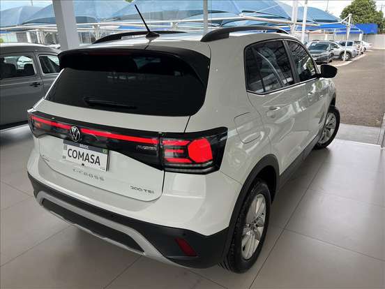 VOLKSWAGEN-T-CROSS-1.0 200 TSI TOTAL FLEX AUTOMÁTICO VOLKSWAGEN-T-CROSS-2025