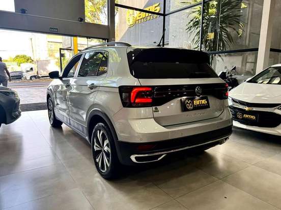 VOLKSWAGEN-T-CROSS-1.0 200 TSI TOTAL FLEX AUTOMÁTICO VOLKSWAGEN-T-CROSS-2021