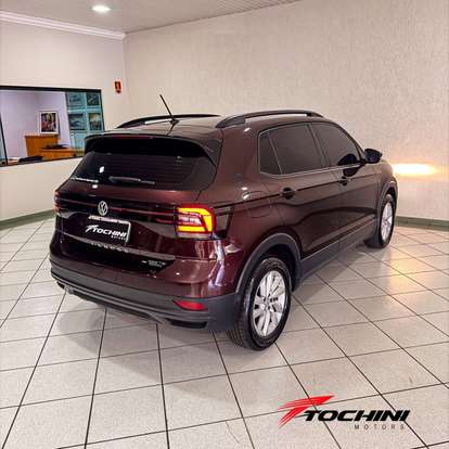 VOLKSWAGEN-T-CROSS-1.0 200 TSI TOTAL FLEX AUTOMÁTICO VOLKSWAGEN-T-CROSS-2019