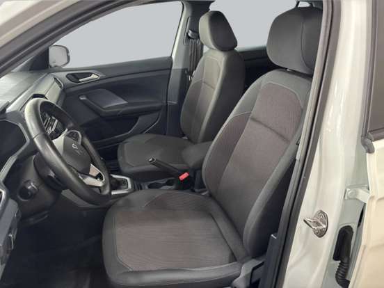 VOLKSWAGEN-T-CROSS-1.0 200 TSI TOTAL FLEX AUTOMÁTICO VOLKSWAGEN-T-CROSS-2023