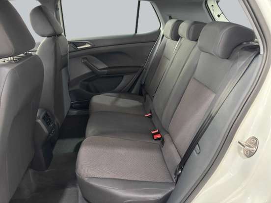 VOLKSWAGEN-T-CROSS-2023