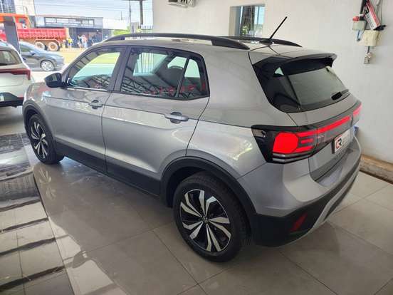 VOLKSWAGEN-T-CROSS-1.0 200 TSI TOTAL FLEX AUTOMÁTICO VOLKSWAGEN-T-CROSS-2025