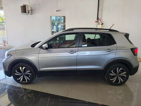VOLKSWAGEN-T-CROSS-1.0 200 TSI TOTAL FLEX AUTOMÁTICO VOLKSWAGEN-T-CROSS-2025