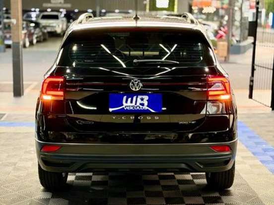 VOLKSWAGEN-T-CROSS-1.0 200 TSI TOTAL FLEX AUTOMÁTICO VOLKSWAGEN-T-CROSS-2020