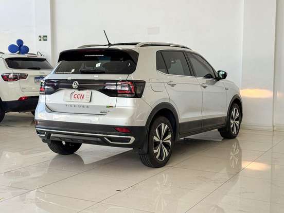 VOLKSWAGEN-T-CROSS-1.0 200 TSI TOTAL FLEX AUTOMÁTICO VOLKSWAGEN-T-CROSS-2019